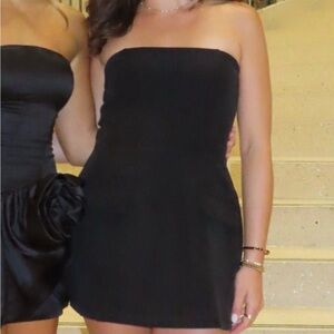 Elegant Black Strapless Dress
